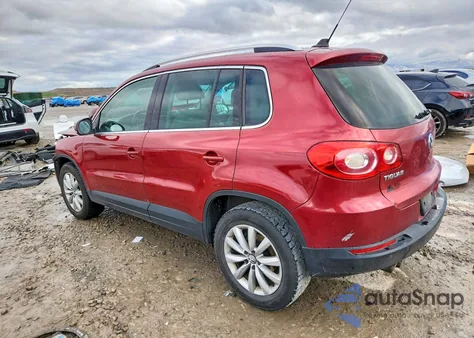 2011 Volkswagen Tiguan S z USA, uszkodzony, nr VIN WVGBV7AX6BW001938